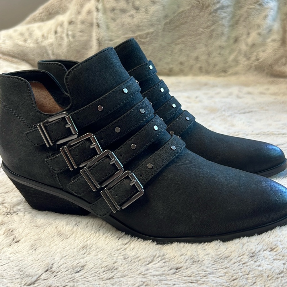 Dr scholls lineup Women's Black buckle Ankle Boots